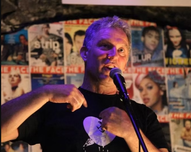 You are currently viewing David Hynes